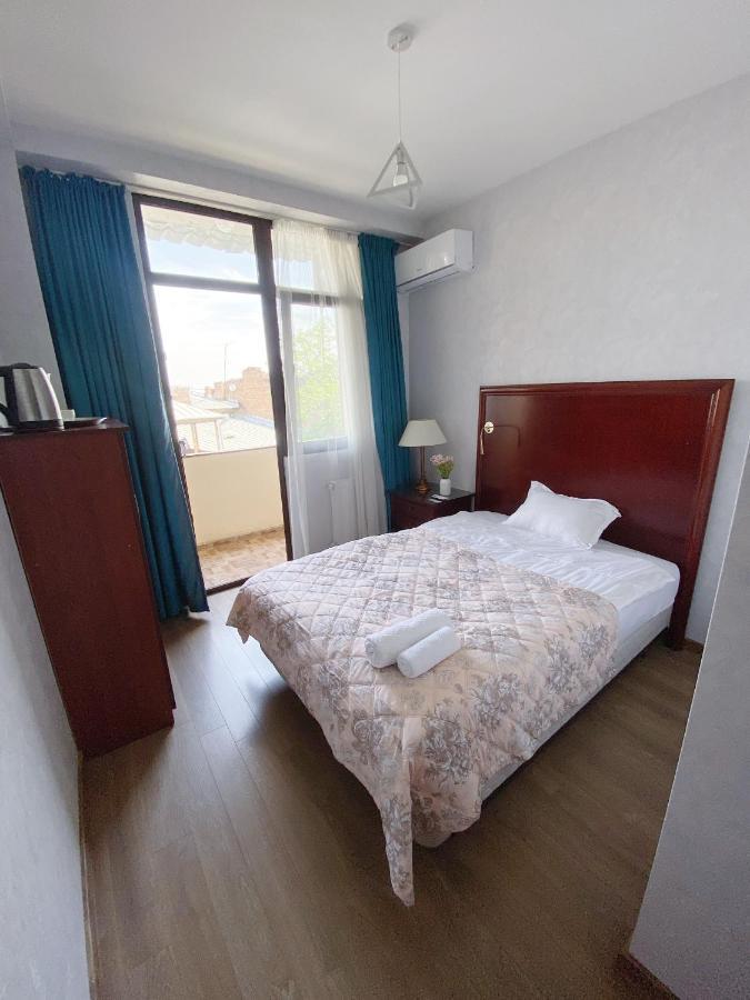 Tbilisi Central Hotel Εξωτερικό φωτογραφία