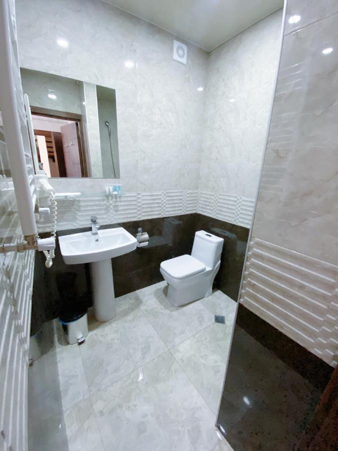Tbilisi Central Hotel Εξωτερικό φωτογραφία