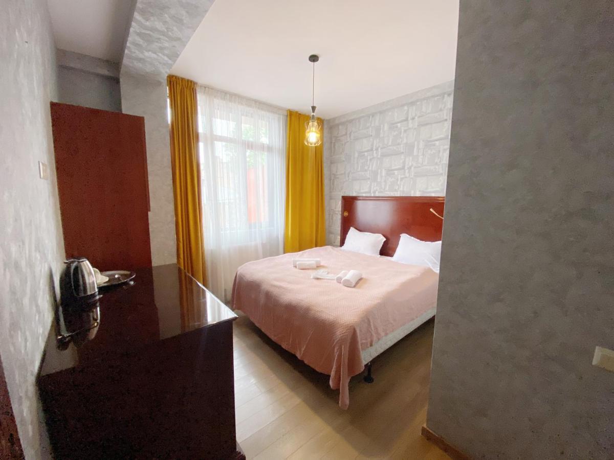 Tbilisi Central Hotel Εξωτερικό φωτογραφία